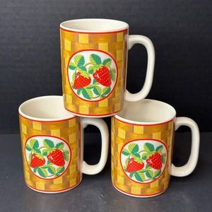 Otagiri Pottery Collectible Strawberries Coffee Mug Cup Set of 3,1980s VINTAGE